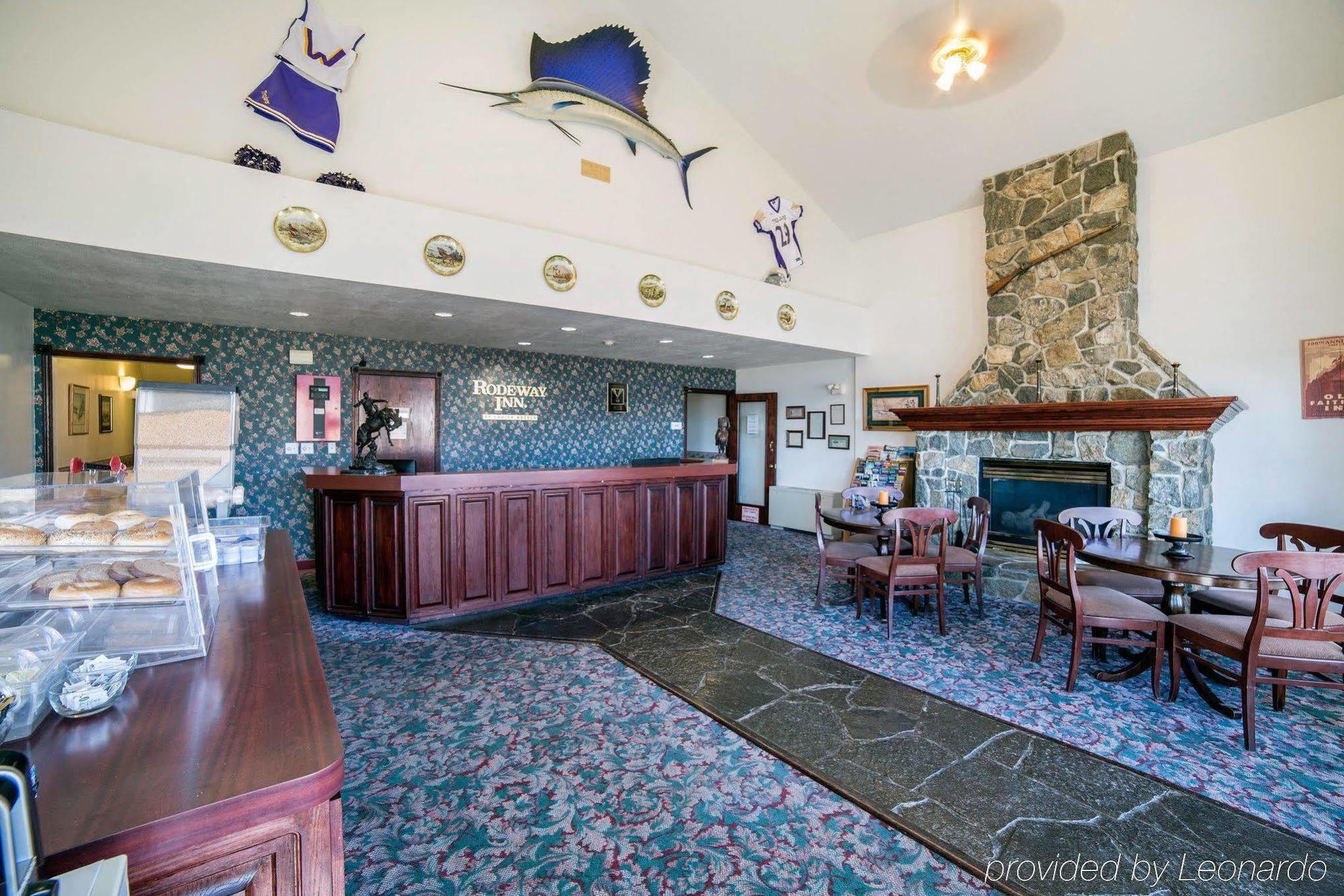 Rodeway Inn Whitehall Dış mekan fotoğraf